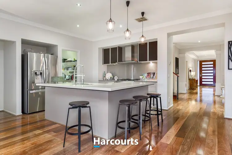 Second view of Homely house listing, 31 Hillgrove Crescent, Berwick VIC 3806