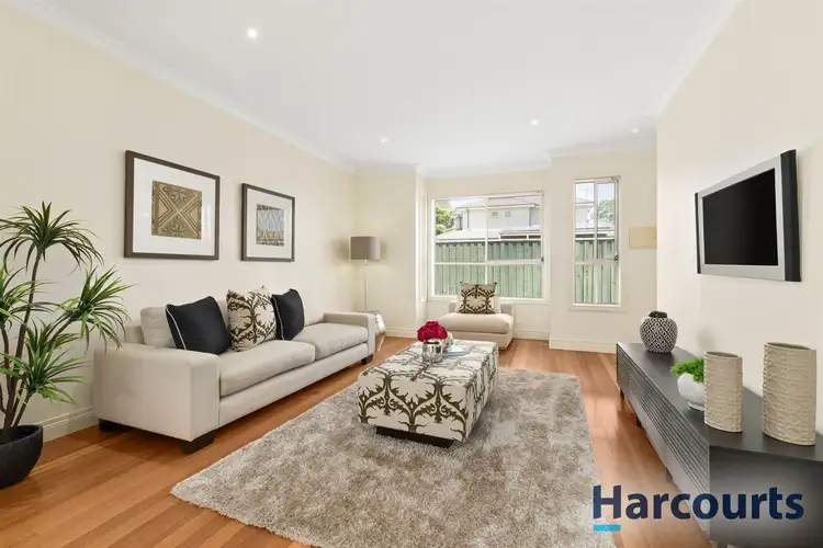 2/12 Wridgway Avenue, Burwood VIC 3125