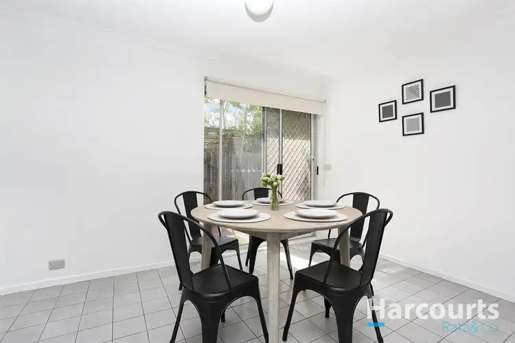 Fifth view of Homely unit listing, 2/62 Golf Links Drive, Mill Park VIC 3082