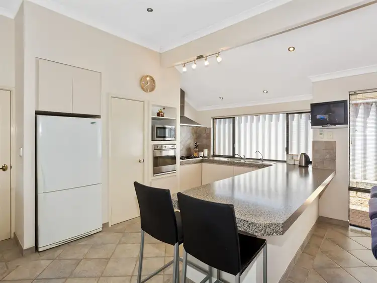 Fourth view of Homely house listing, 2 Areca Close, Munster WA 6166