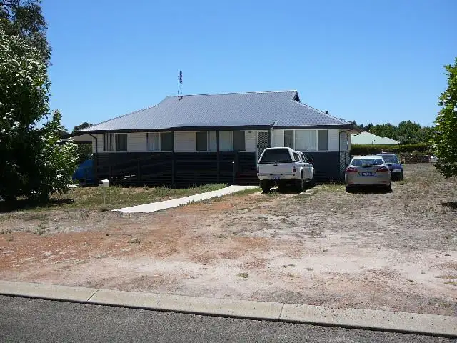 Fifth view of Homely house listing, 2 Aberdeen Ave, Bridgetown WA 6255
