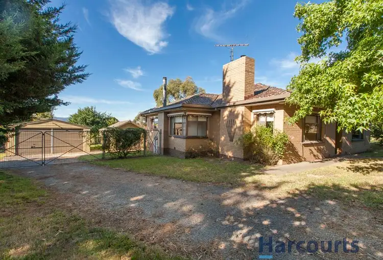 93 Old Sale Road, Drouin West VIC 3818