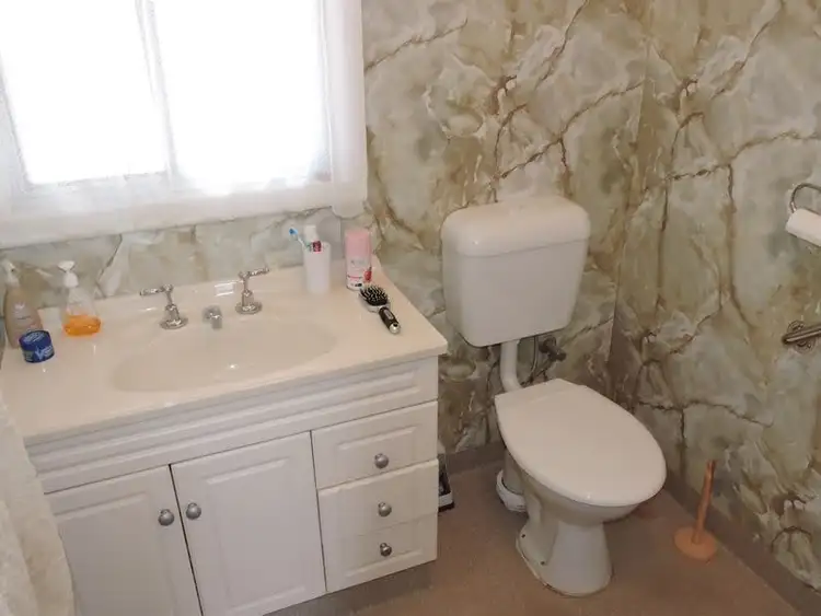 Fifth view of Homely house listing, 16 Bonnin Ave, Ararat VIC 3377