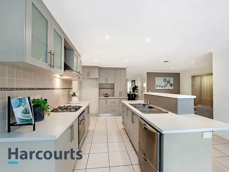 Fourth view of Homely house listing, 15 Kingsbridge Circuit, Cairnlea VIC 3023
