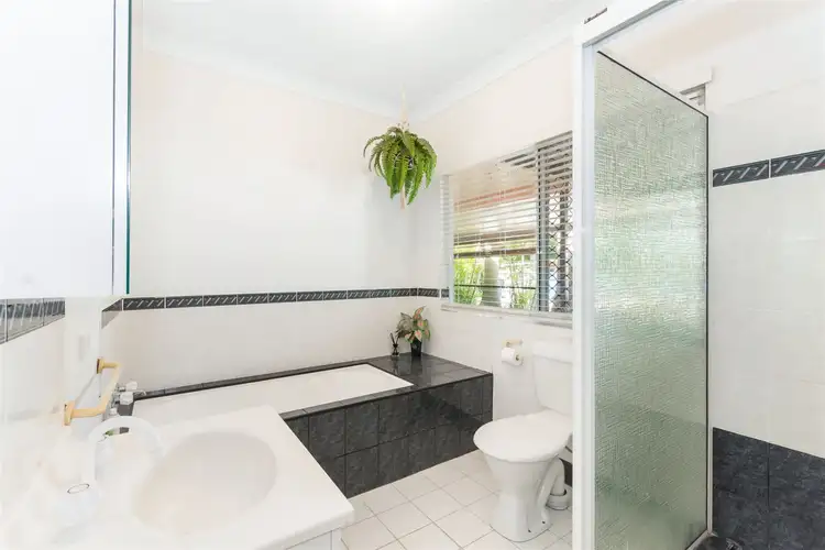 Sixth view of Homely house listing, 9 Rhain Street, Mount Low QLD 4818