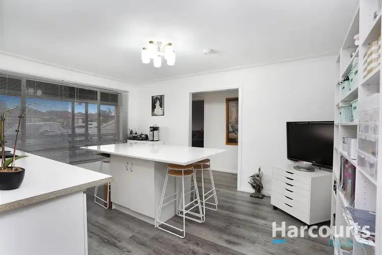 Fourth view of Homely house listing, 118 Mount View Road, Lalor VIC 3075