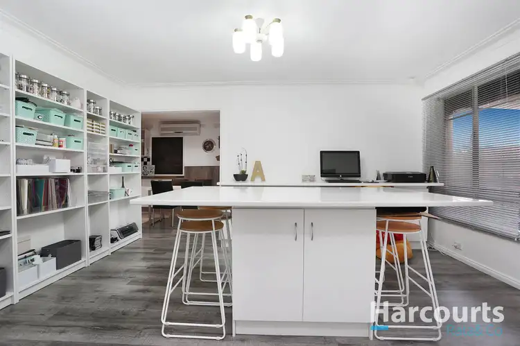 Fifth view of Homely house listing, 118 Mount View Road, Lalor VIC 3075
