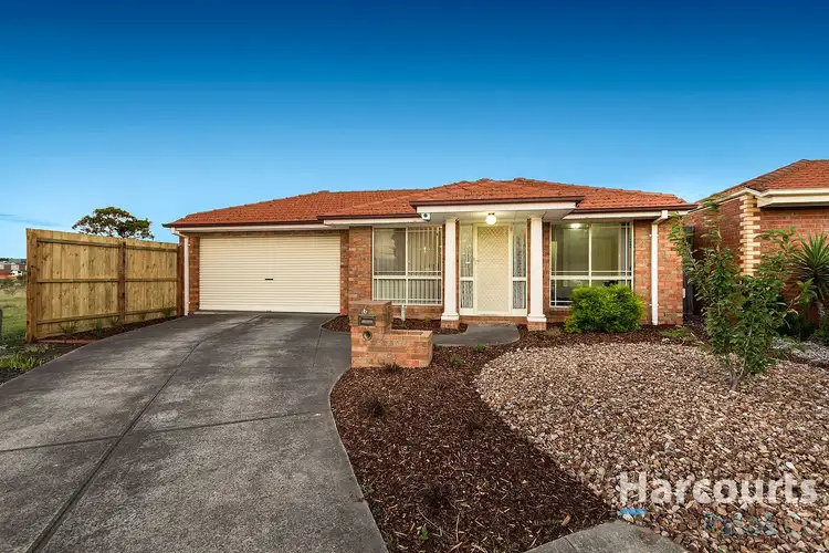 6 Bean Court, Mill Park VIC 3082