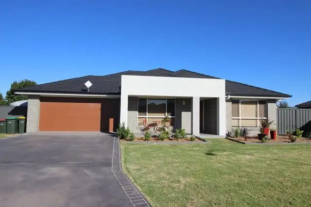 38 Mary Angove, Cootamundra NSW 2590