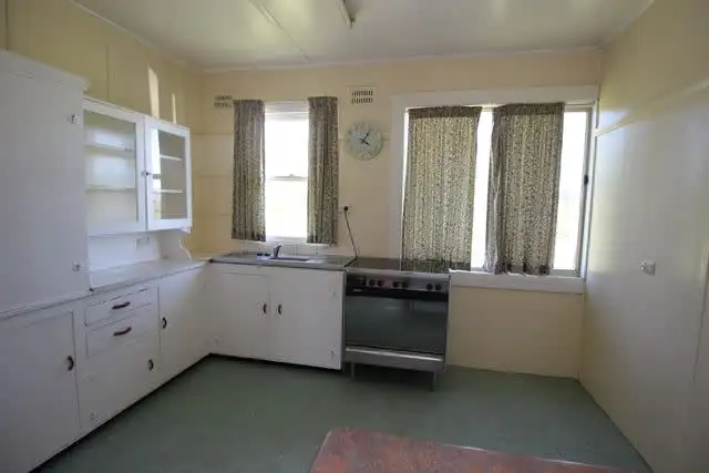 Fifth view of Homely warehouse listing, 18 Denison 6 Victoria Streets, Wallendbeen NSW 2588