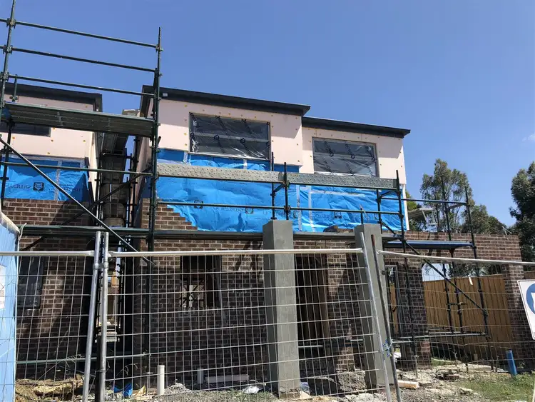 Sixth view of Homely townhouse listing, 1/5A Mulwala Drive, Doreen VIC 3754