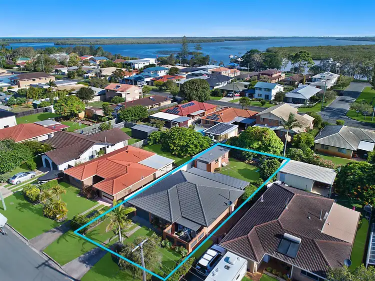 28 Michael Street, Golden Beach QLD 4551