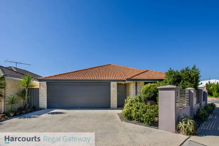 2 Humboldt Ent, Aubin Grove WA 6164