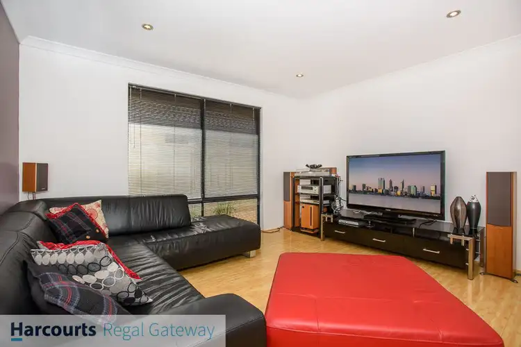 Fourth view of Homely house listing, 2 Humboldt Ent, Aubin Grove WA 6164