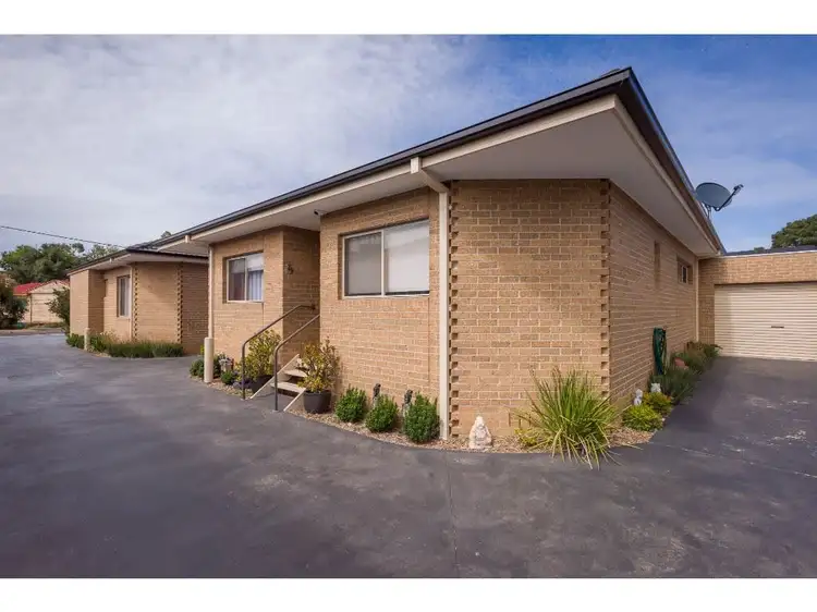 Fourth view of Homely townhouse listing, 2/12 Howitt Avenue, Euroa VIC 3666