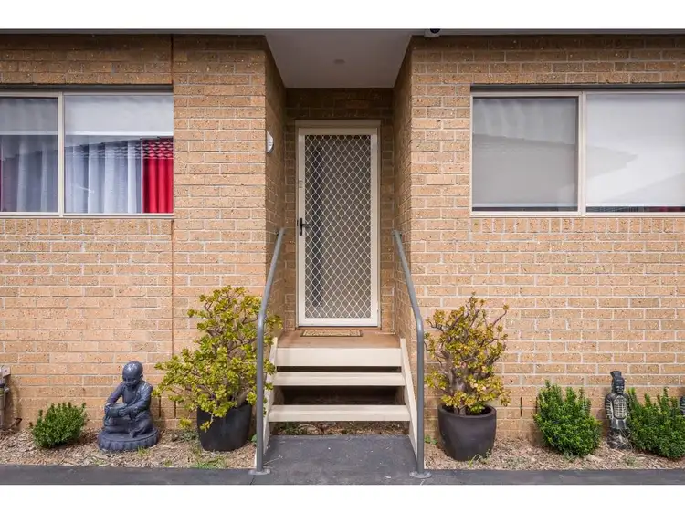 Sixth view of Homely townhouse listing, 2/12 Howitt Avenue, Euroa VIC 3666
