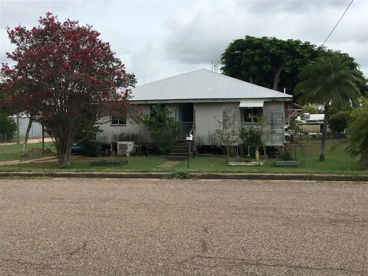 33 Melbourne Street, Ayr QLD 4807