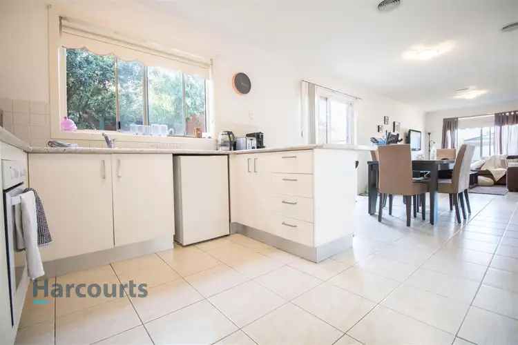 Fifth view of Homely unit listing, 2/2 Whitfield Court, Truganina VIC 3029