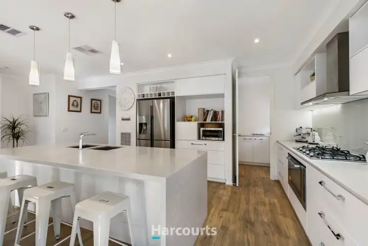 Fifth view of Homely house listing, 31 Fairwood Rise, Officer VIC 3809