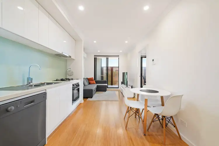 208/379 Burwood Highway, Burwood VIC 3125