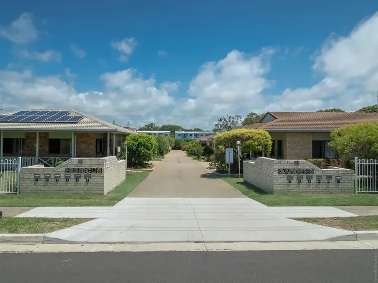 7/81 Miller Street, Urangan QLD 4655