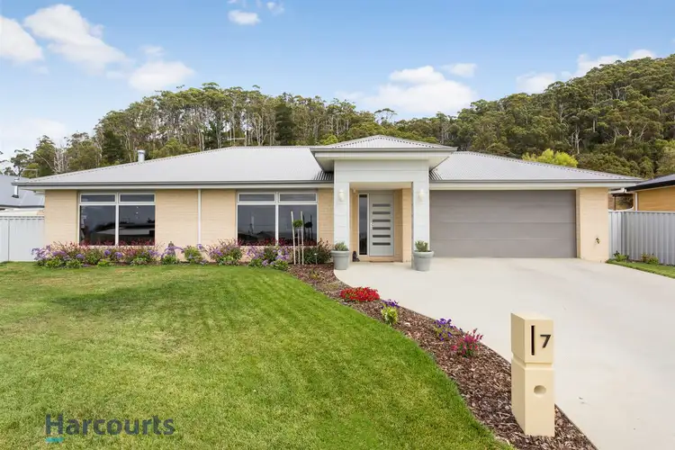 7 Tamworth Street, Sulphur Creek TAS 7316