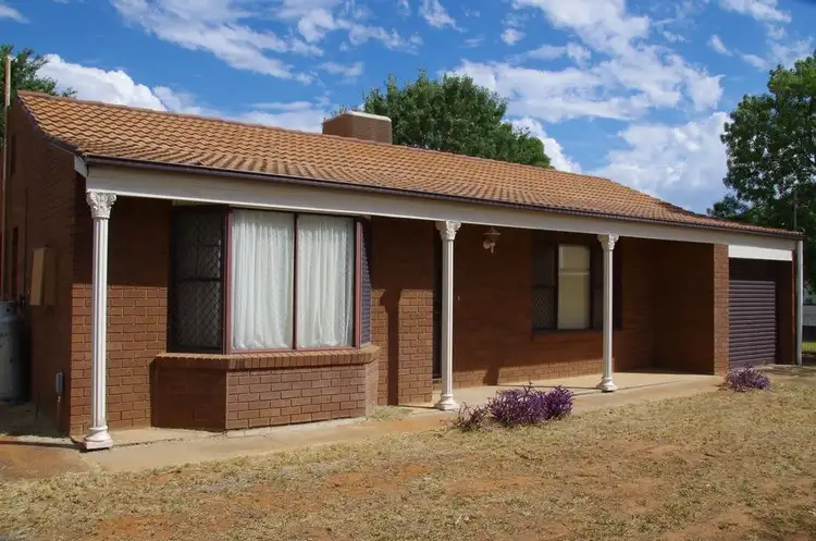 136 Rose Street, Wee Waa NSW 2388