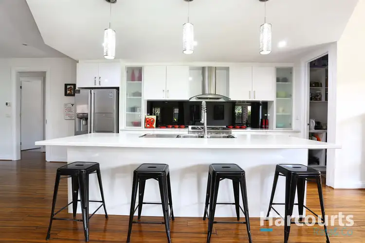 Fourth view of Homely house listing, 10 Jondarvan Drive, Mernda VIC 3754