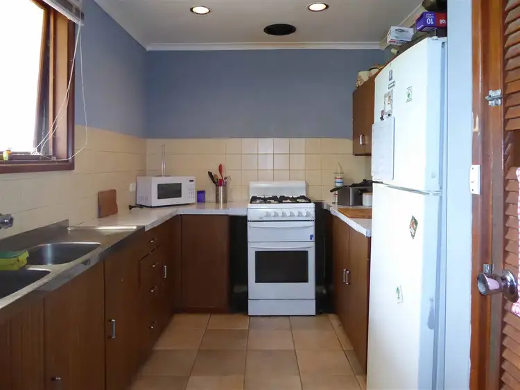 Sixth view of Homely house listing, 10 Coorara Court, Craigmore SA 5114