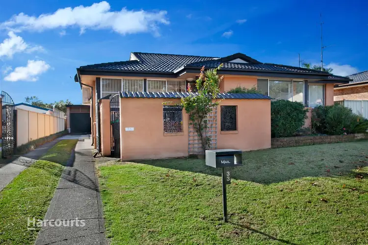 33 Laurel Street, Albion Park Rail NSW 2527