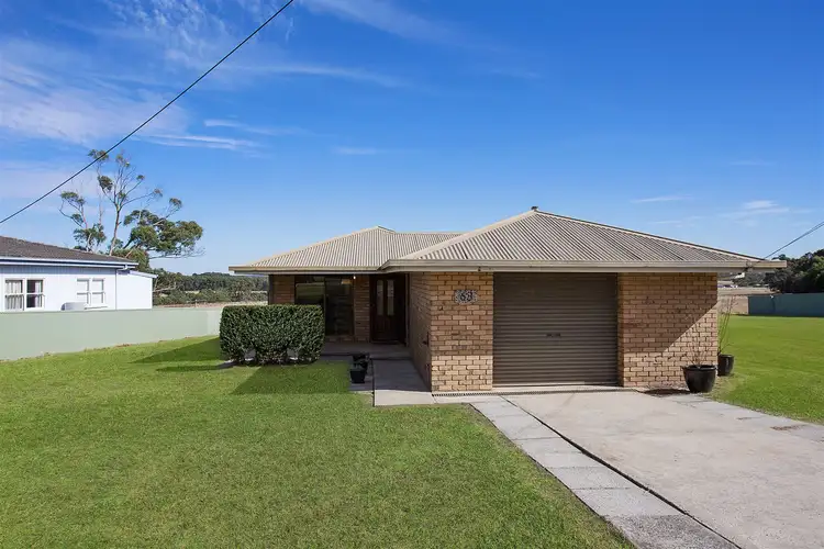 63 Barrett Street, Timboon VIC 3268