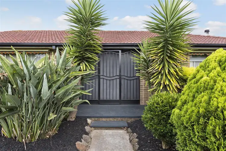 26 Tiverton Drive, Mulgrave VIC 3170