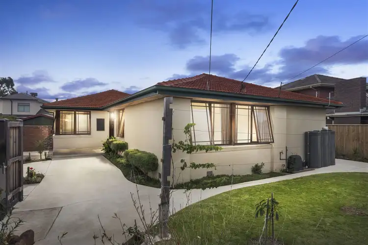 71 Albany Drive, Mulgrave VIC 3170