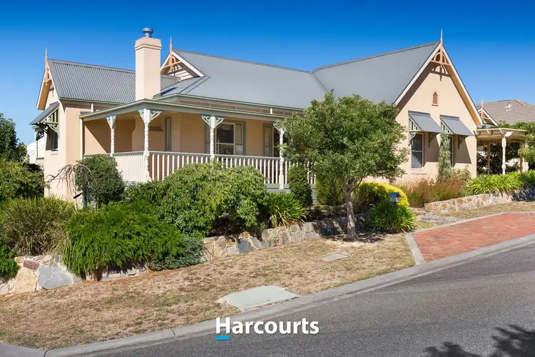18 Lorne Court, Berwick VIC 3806