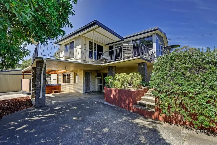 98 Carlton Beach Road, Dodges Ferry TAS 7173