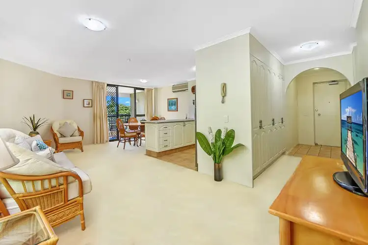 1A/114 Marine Parade, Southport QLD 4215