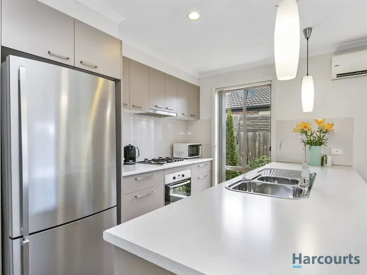 Fourth view of Homely townhouse listing, 2/25 Fernlea Close, Trafalgar VIC 3824
