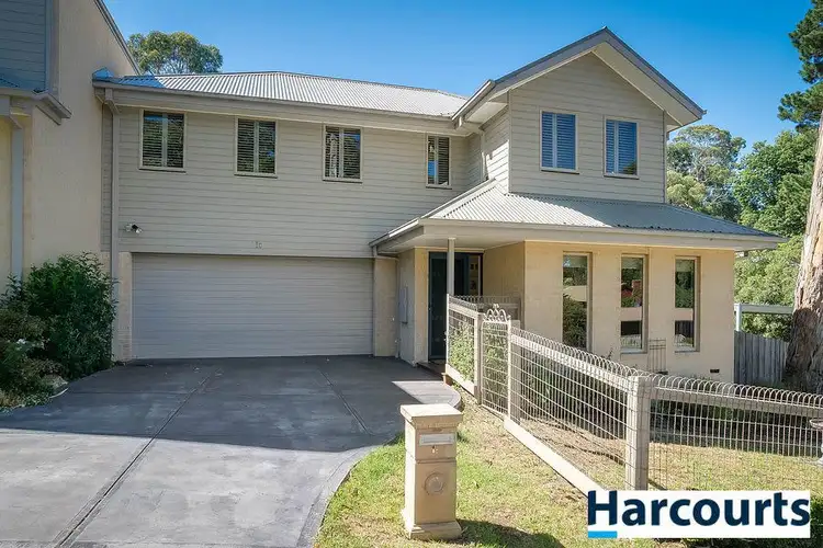 1C Clifford Grove, Tecoma VIC 3160