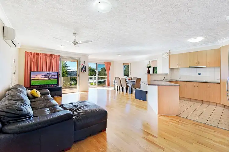 25/16 Sykes Court, Southport QLD 4215