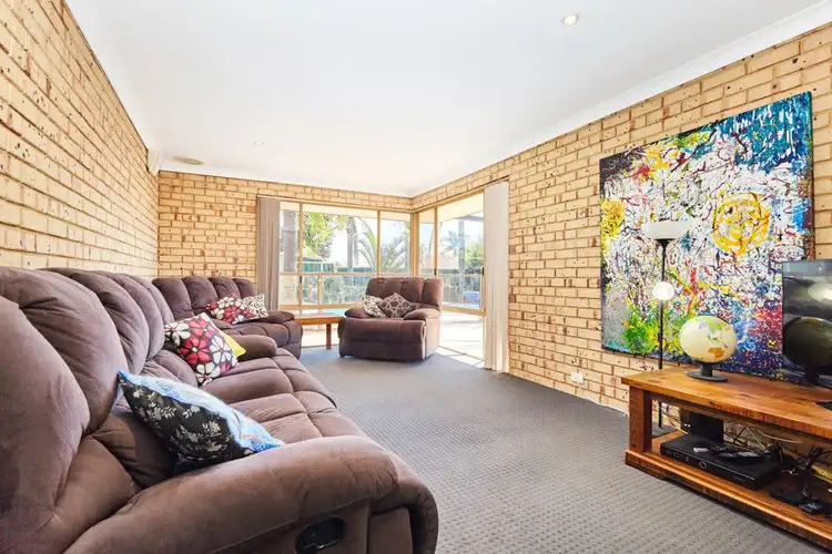 Sixth view of Homely house listing, 10 Marigold Place, Yangebup WA 6164