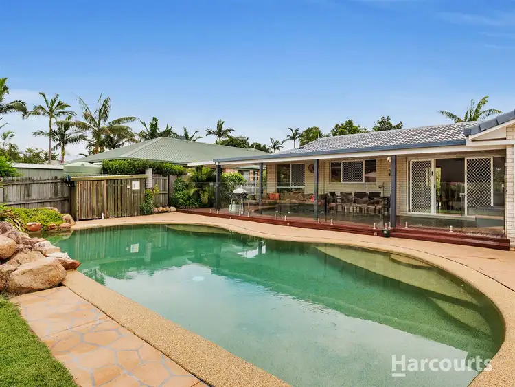 25 Pamela Drive, Bray Park QLD 4500
