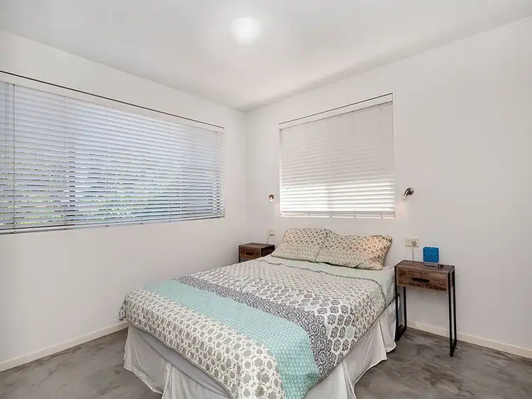 Sixth view of Homely unit listing, 2/79 Buderim Avenue, Mooloolaba QLD 4557