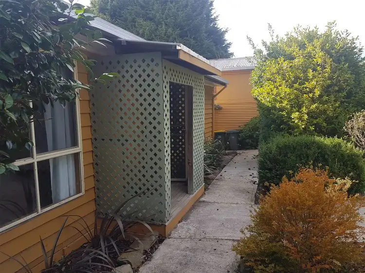 24 Douglas Street, Beaconsfield TAS 7270