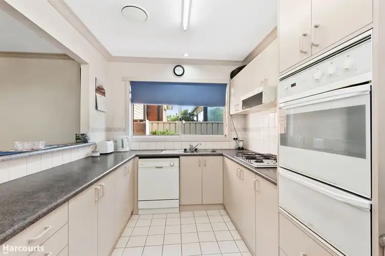 Sixth view of Homely unit listing, 3/4 Castle Court, Ballarat East VIC 3350