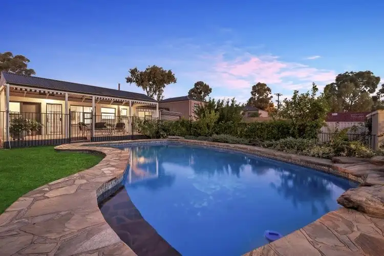 111 Nelson Road (off Service Road), Valley View SA 5093