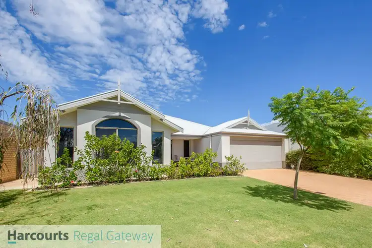 6 New England Vista, Aubin Grove WA 6164