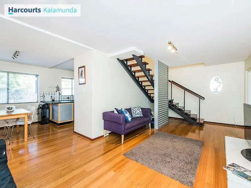Main view of Homely house listing, 8 Sutherland Close South, Guildford WA 6055