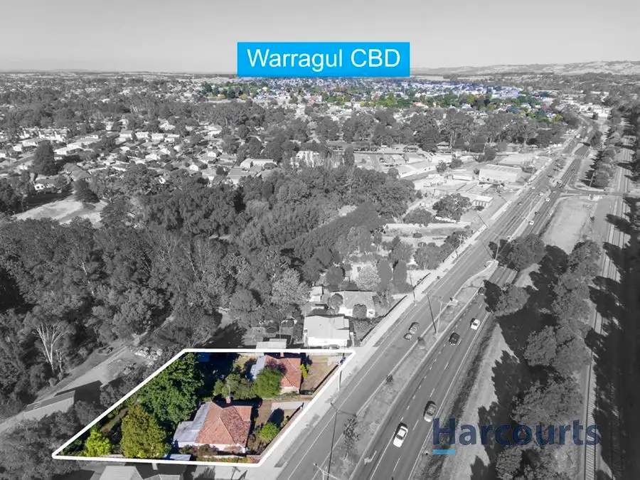 Main view of Homely house listing, 5 Princes Highway, Warragul VIC 3820