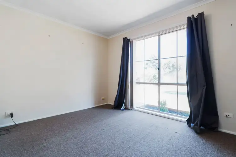 Seventh view of Homely house listing, 8 Loretta Street, Carrum Downs VIC 3201