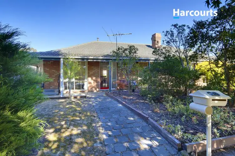 29 Deanswood Drive, Somerville VIC 3912
